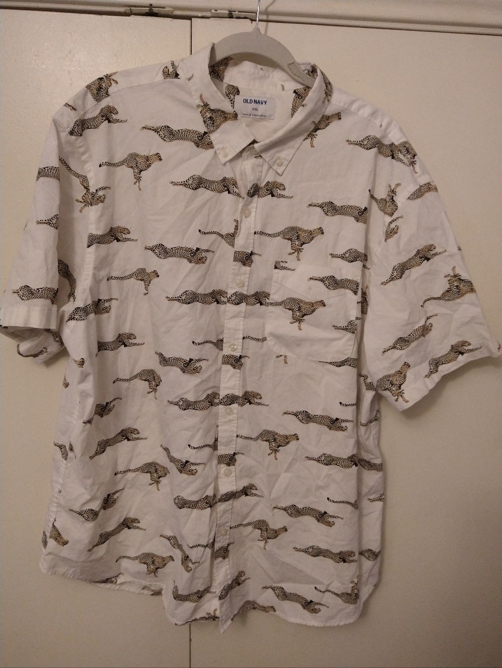 Old Navy Cheetah Print Short Sleeve Button Down Shirt Men's sz XXL.